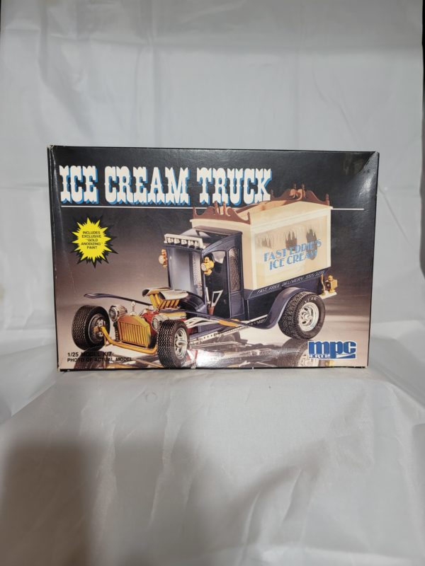 ice cream truck model top